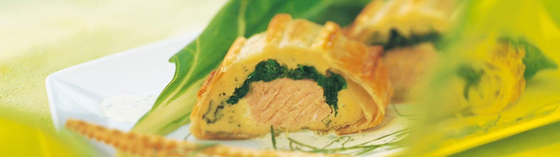 Blattspinat-Lachsstrudel